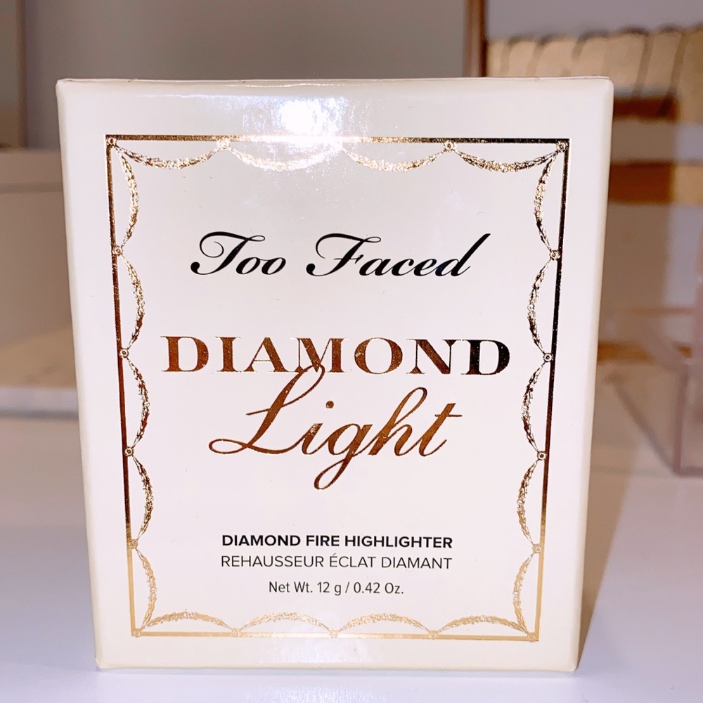 Too Faced diamond light